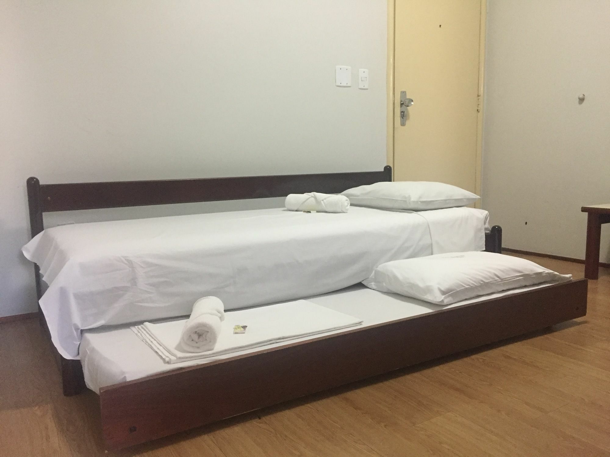 La Flat 4*