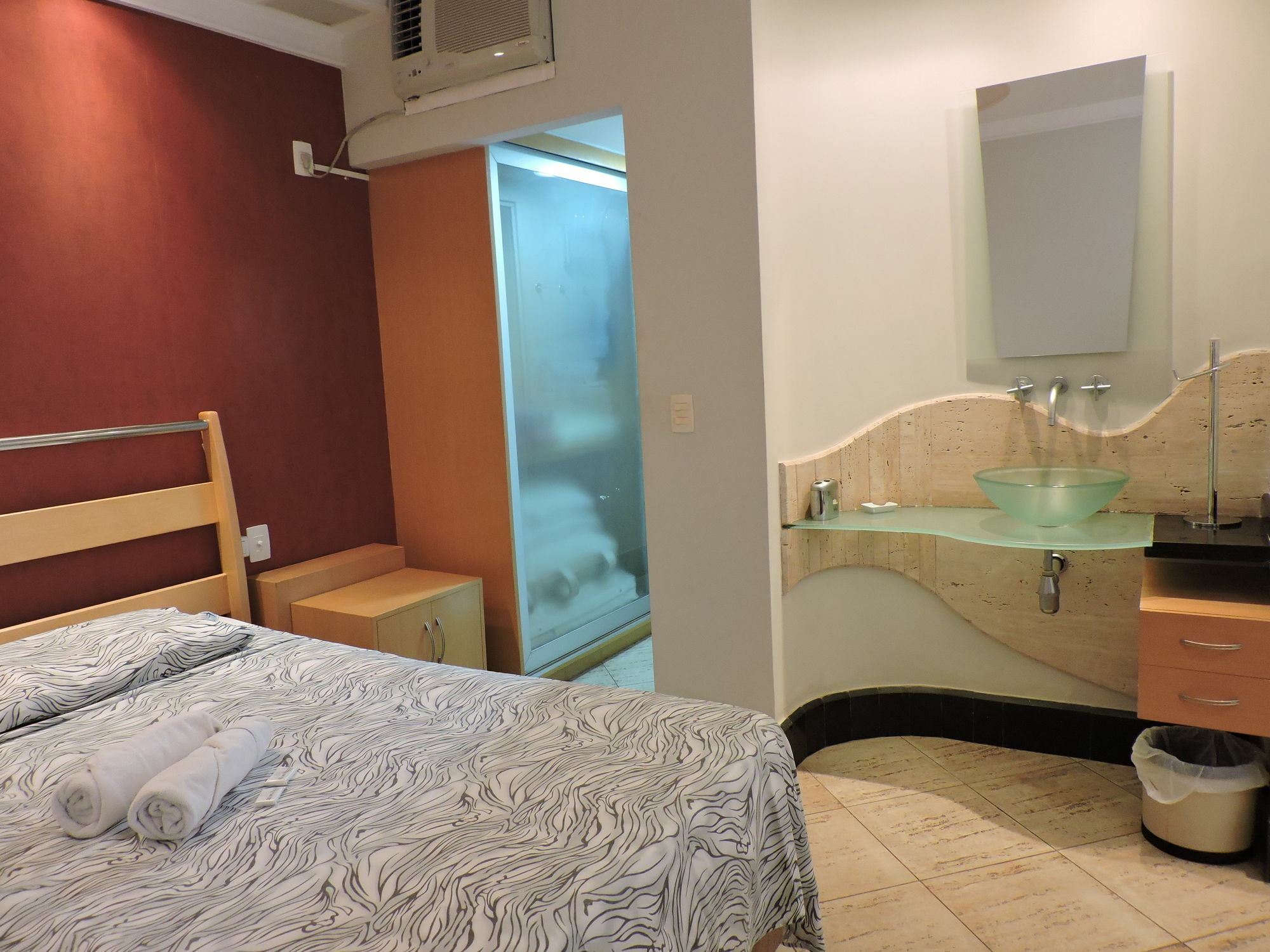 La Flat 4* Goiânia