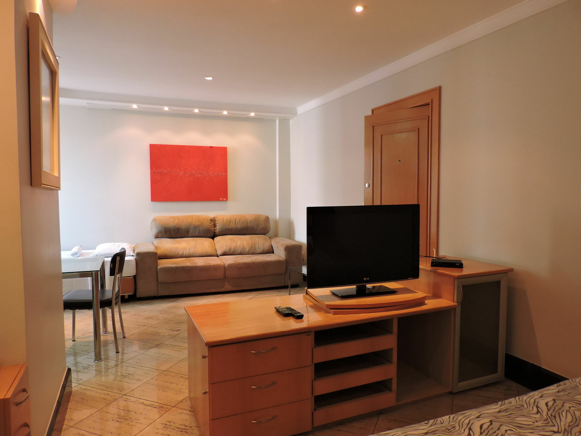La Flat Hotel 4*