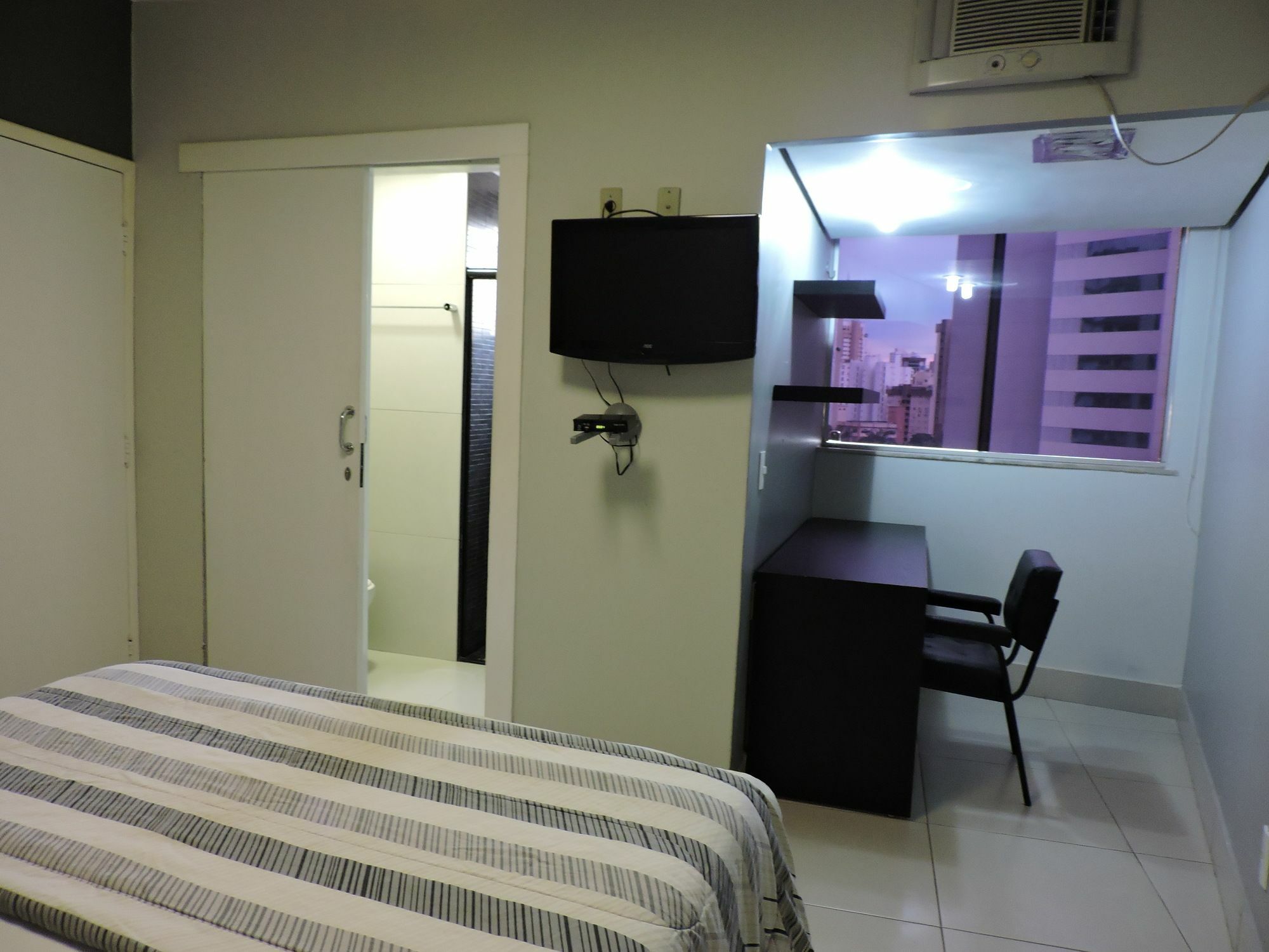 La Flat 4* Goiânia